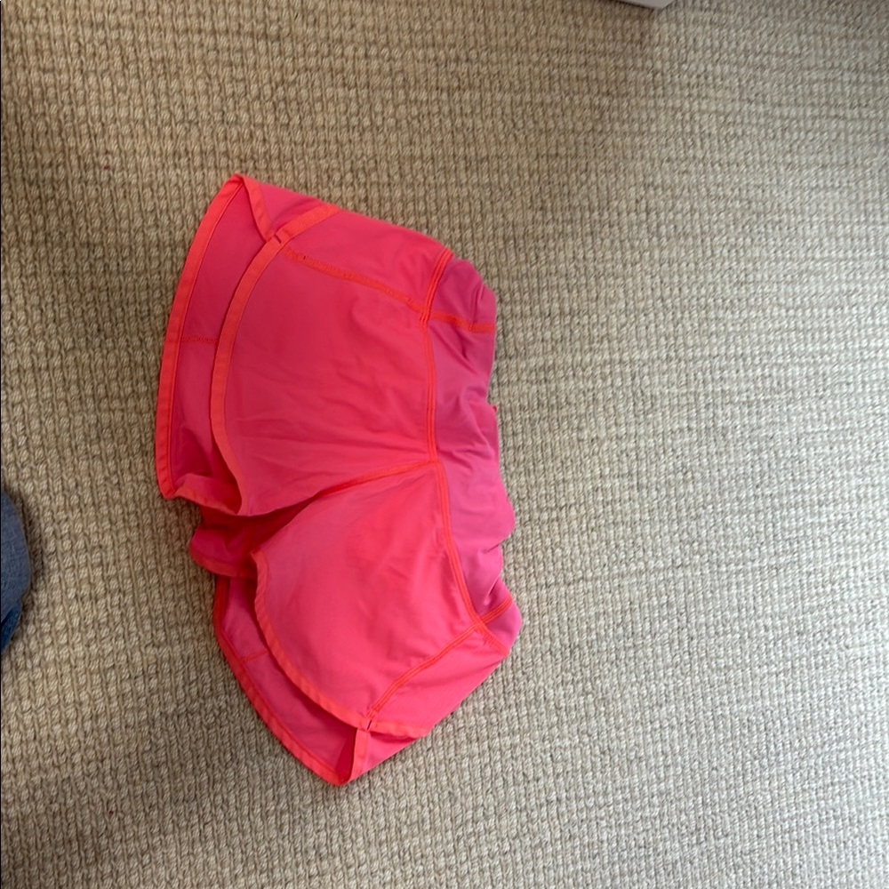 Girls adorable Ivviva shorts, in amazing condition